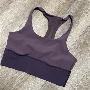 Lululemon sports bra